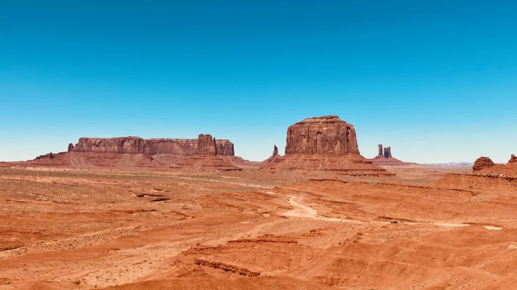 モニュメントバレーの絶景|アメリカ西部グランドサークル